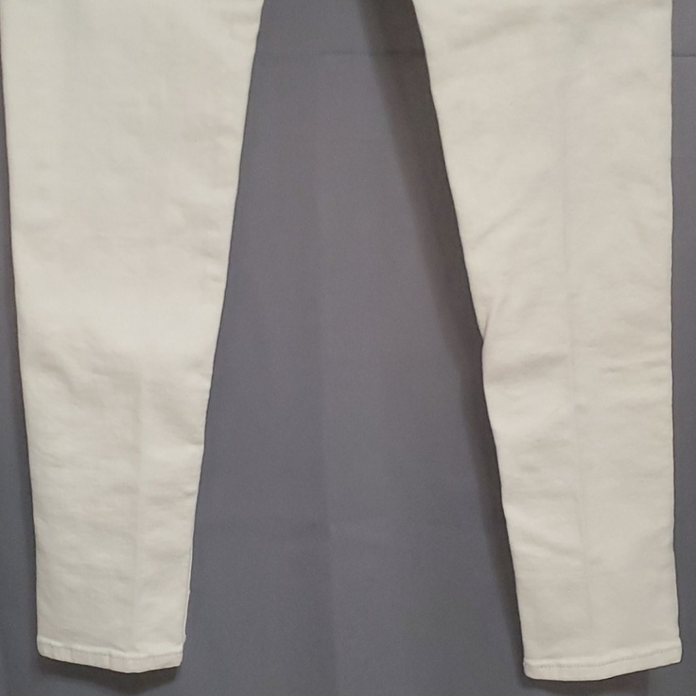 Levi's Jeans - Picture 6 of 6